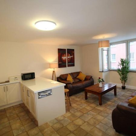 Large 3 Bed, Galway City Centre Apartment Luaran gambar