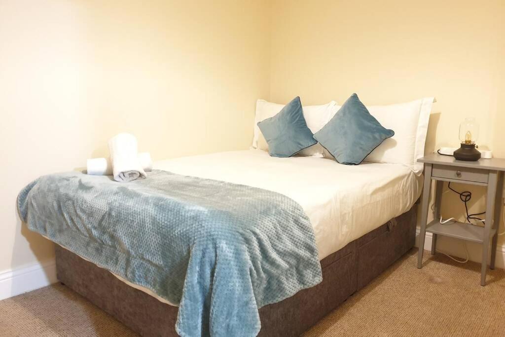 Large 3 Bed, Galway City Centre Apartment Luaran gambar