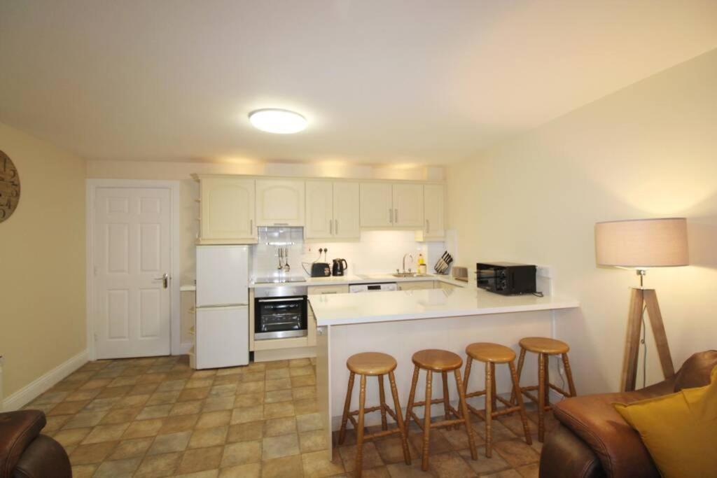 Large 3 Bed, Galway City Centre Apartment Luaran gambar